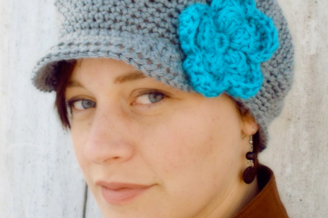 Women's Crochet Newsboy Hat with Flower - PATTERN - Crochet Newsie Hat