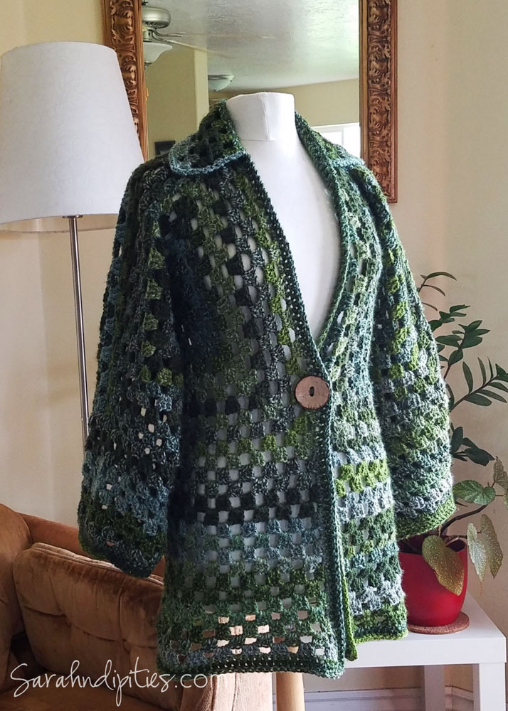 What's New: Glorious Green Hexagonal Cardigan | Sarahndipities